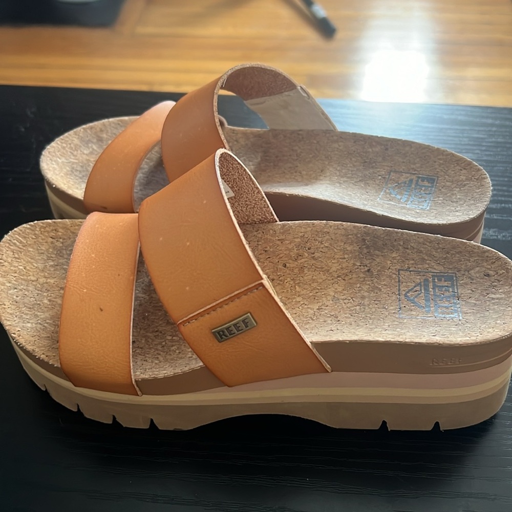 Reef slides